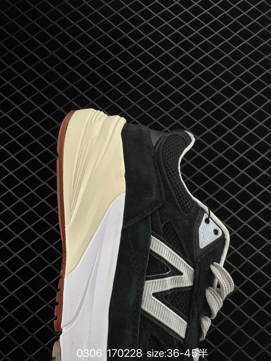 Loro Piana x New Balance 990 V6